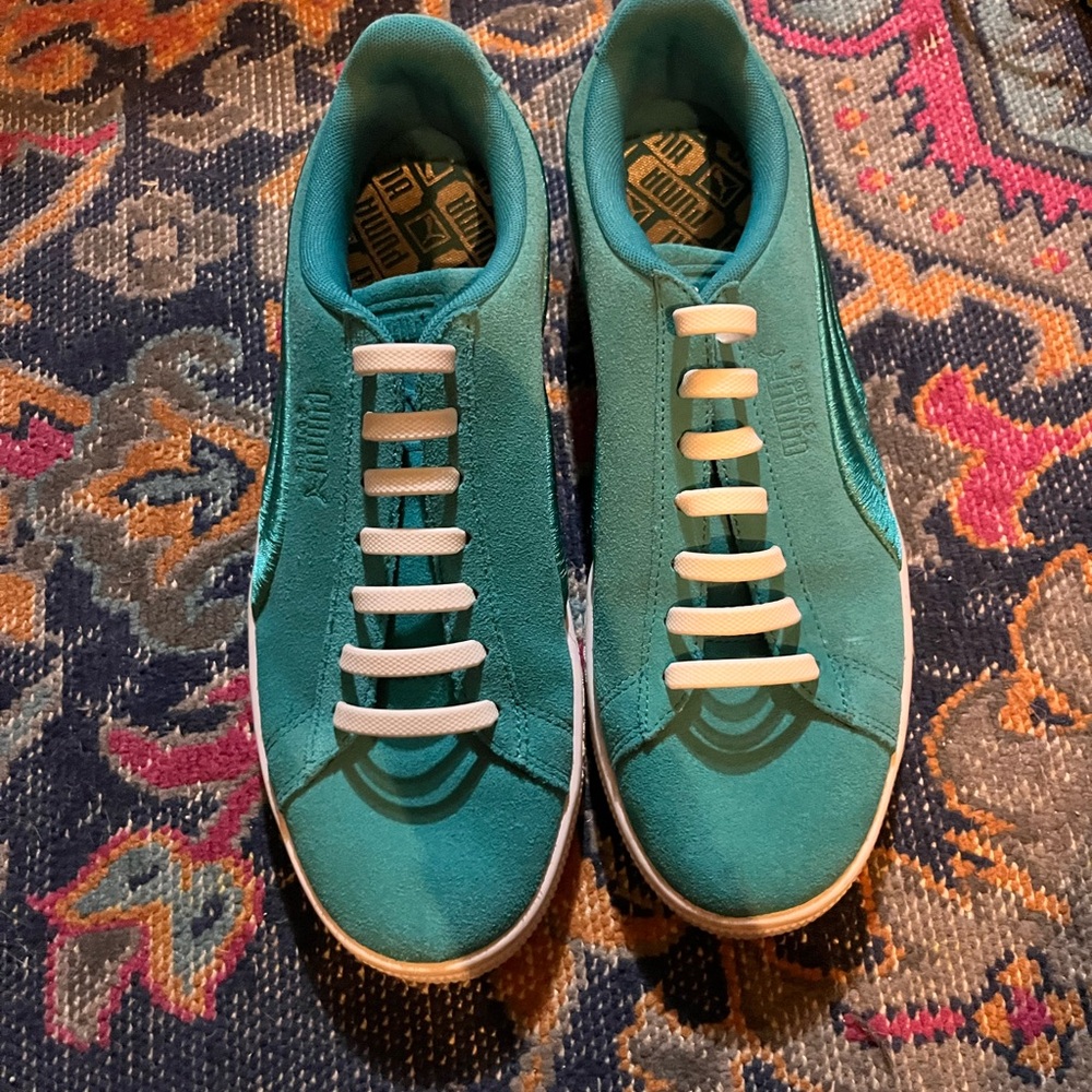 Puma Men's Vibrant Teal Sneakers